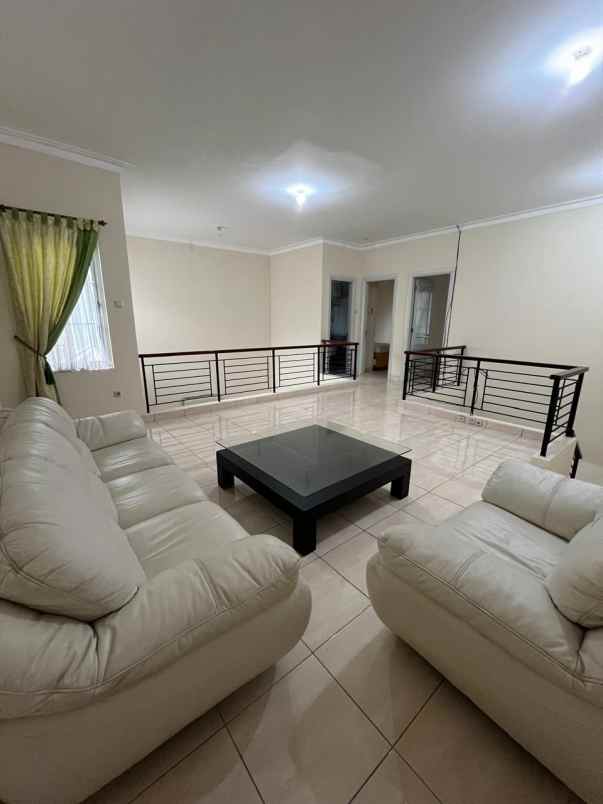 dijual rumah siap huni kota wisata cibubur bogor