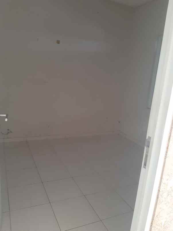 dijual rumah siap huni paradise serpong city