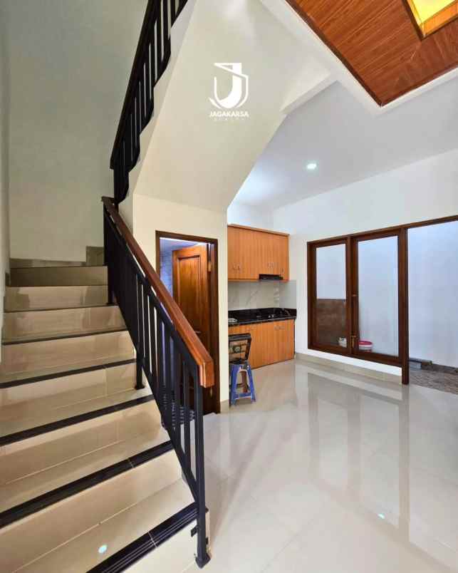 dijual rumah singgel siap huni dijksel