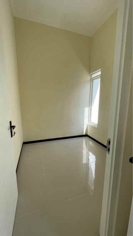 dijual rumah sitirejo wagir malang