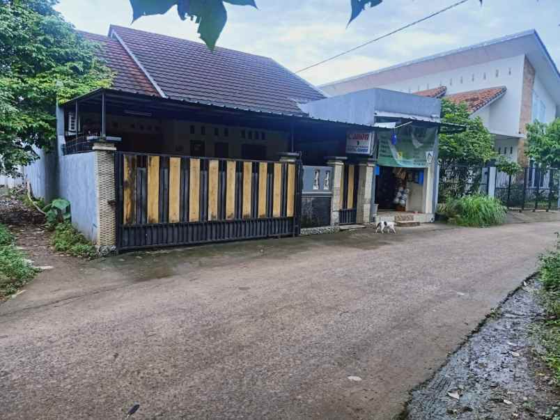 dijual rumah sukahati