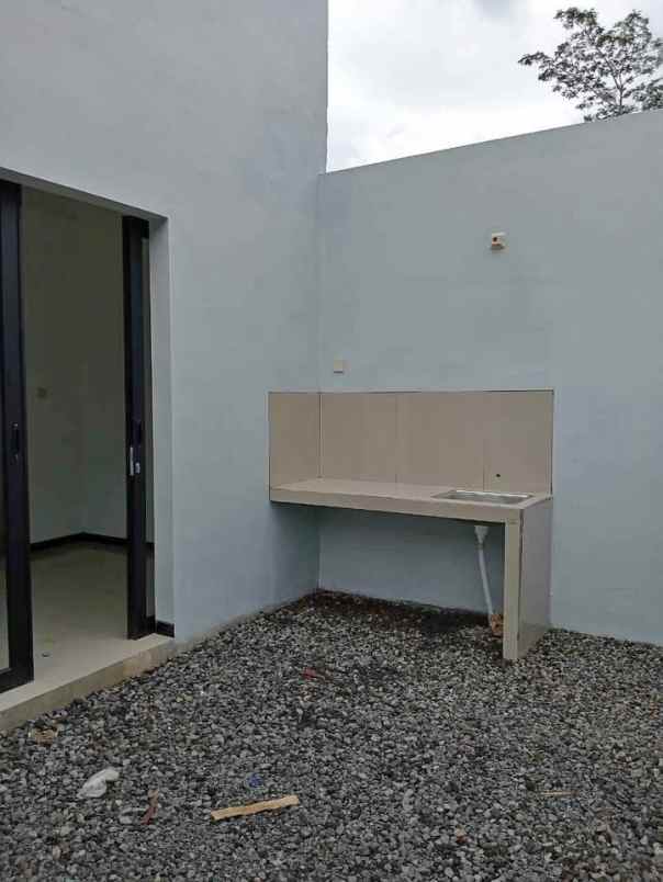 dijual rumah sumberkradenan pakis malang