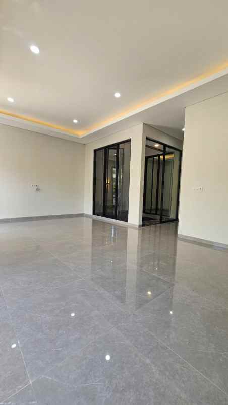 dijual rumah suorejo
