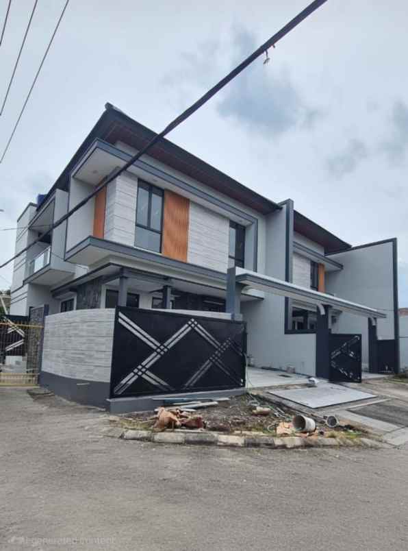 dijual rumah sutorejo prima