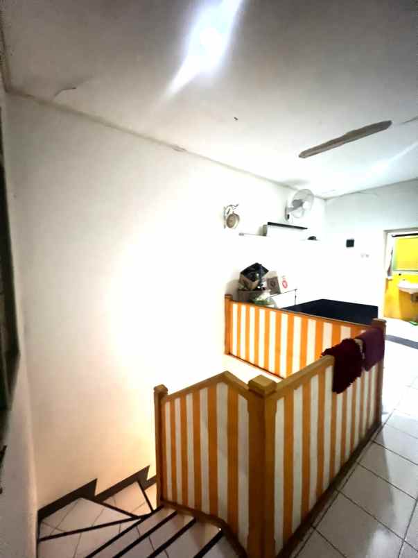 dijual rumah taman griya pratama kelapa