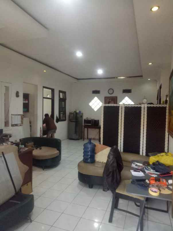 dijual rumah taman kopo indah 1