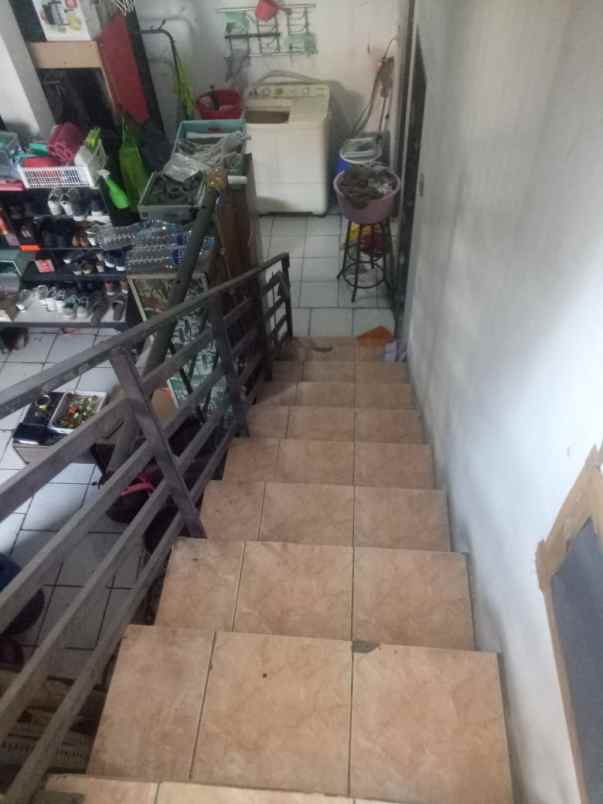 dijual rumah taman kopo indah 1