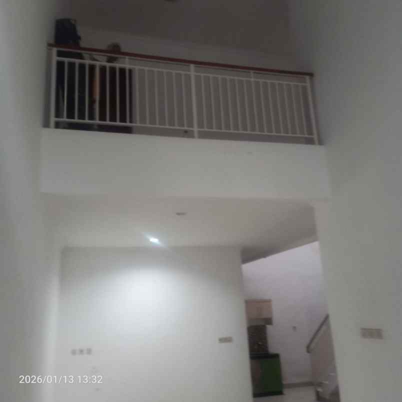 dijual rumah taman malaka selatan