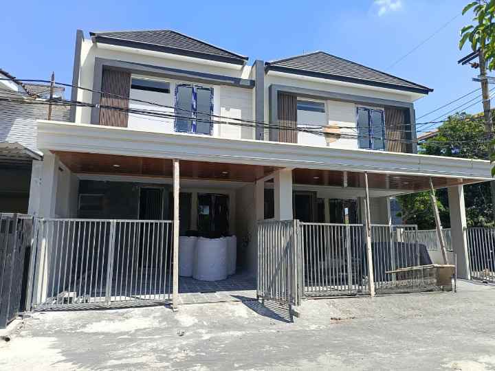 dijual rumah taman pondok indah