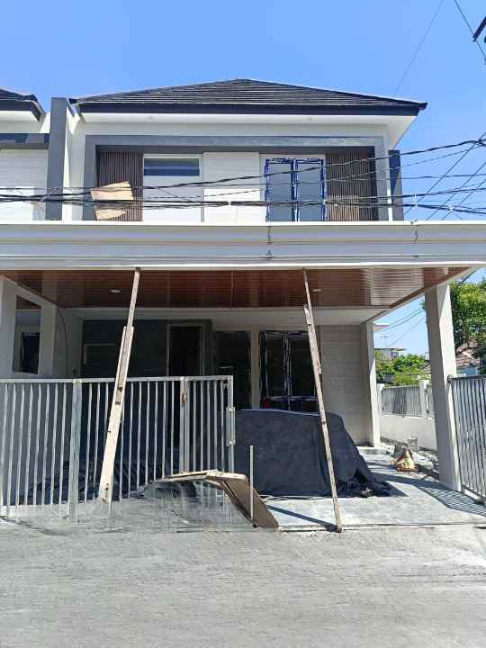 dijual rumah taman pondok indah