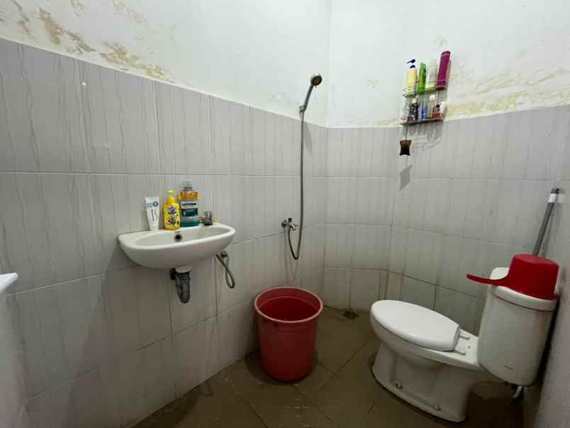 dijual rumah tambakan sinduharjo