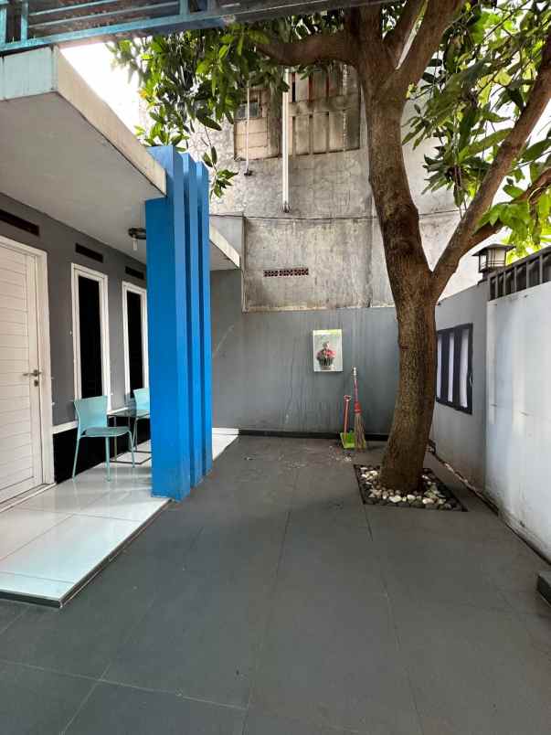 dijual rumah tanjung barat