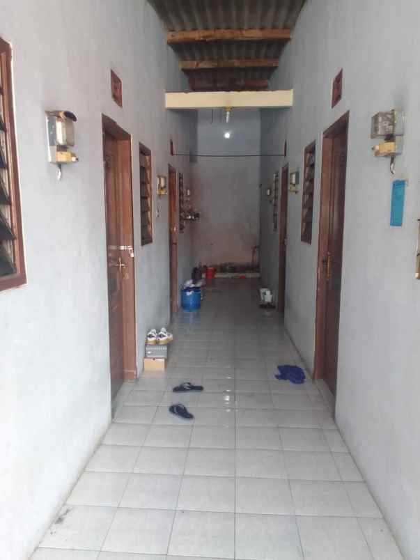 dijual rumah tenggilis mejoyo