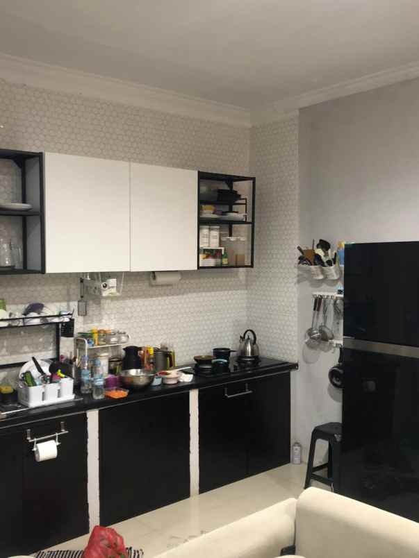 dijual rumah the address cibubur