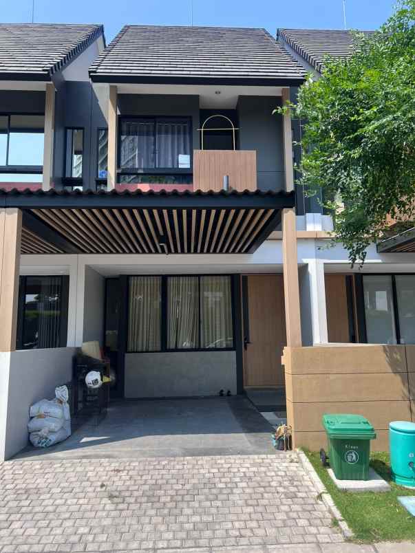 dijual rumah the grand kenjeran