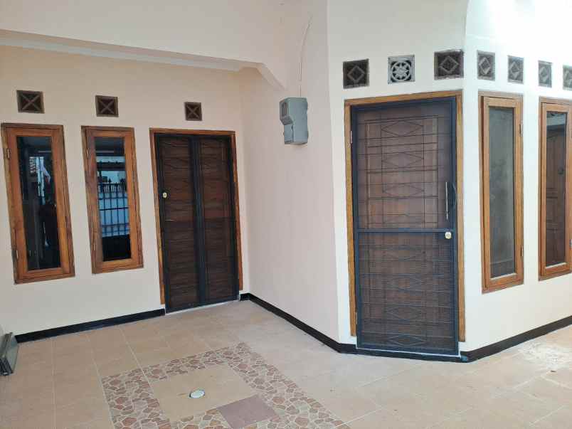 dijual rumah tki 1