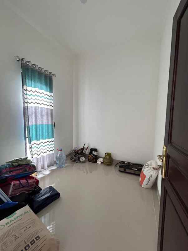 dijual rumah tonjong tajurhalang bogor