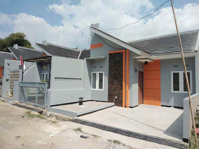 dijual rumah ujung berung