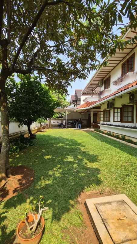 dijual rumah vila delima