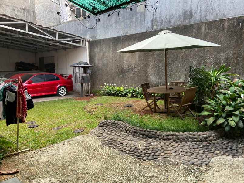 dijual rumah villa cibubur indah