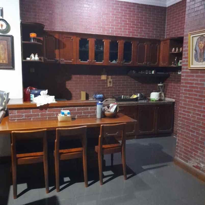 dijual rumah villa cibubur indah