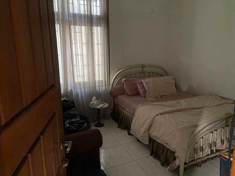 dijual rumah villa cibubur indah