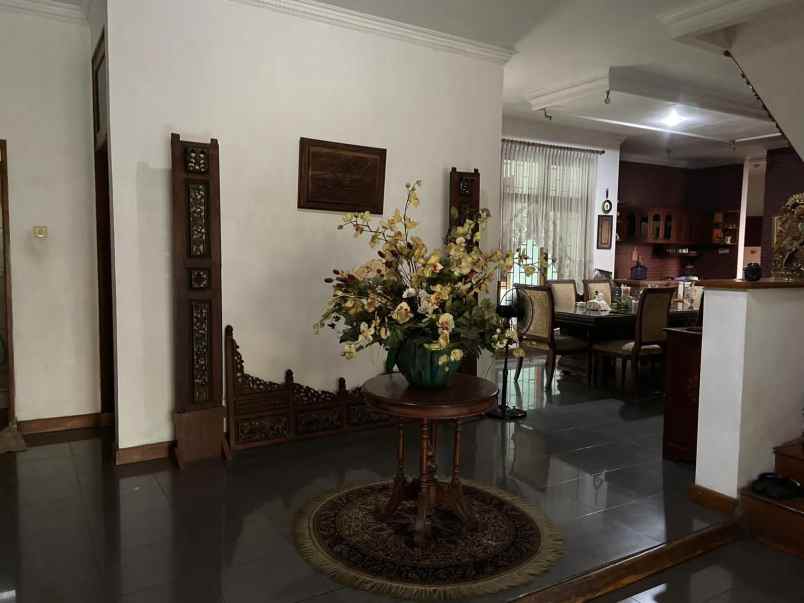 dijual rumah villa cibubur indah