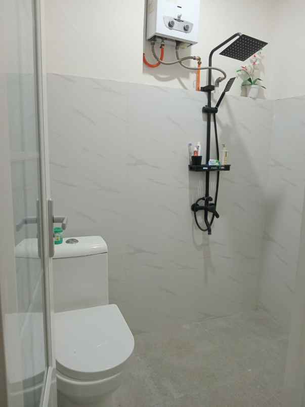 dijual rumah villa indah permai