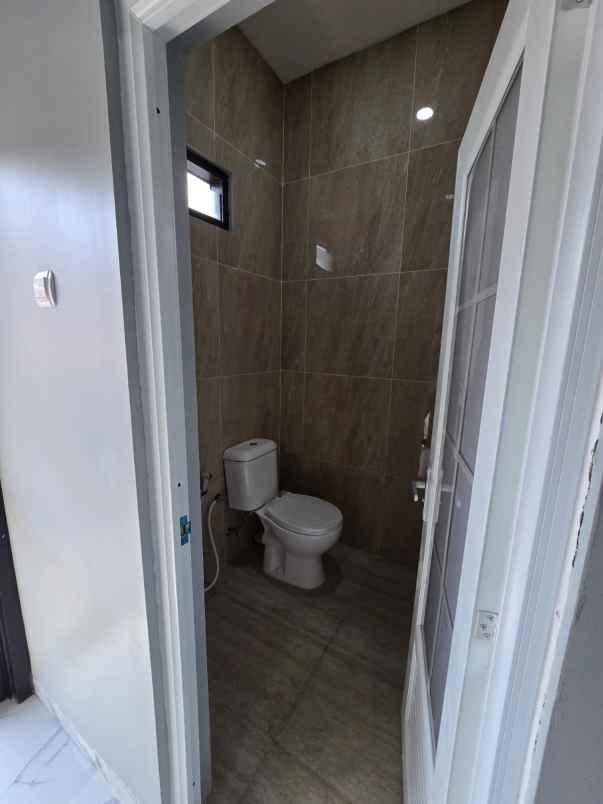 dijual rumah villa indah permai golden