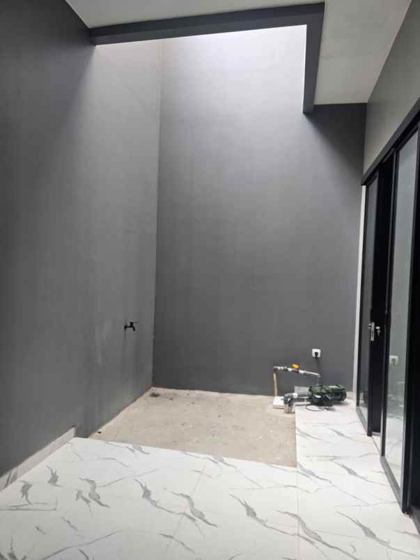 dijual rumah villa indah permai golden