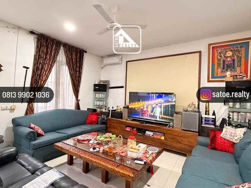 dijual rumah villa pondok indah