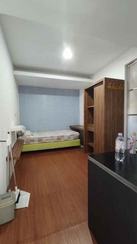 dijual rumah waterfront citraland