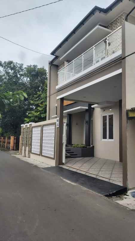 dijual rumah wirobrajan