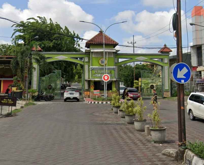 dijual rumah wisma mukti surabaya