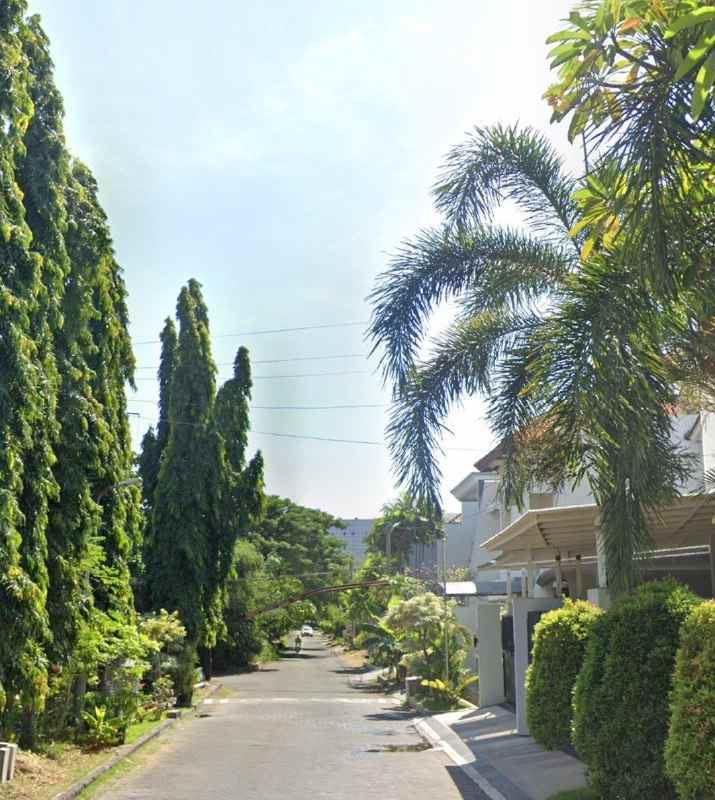 dijual rumah wisma permai