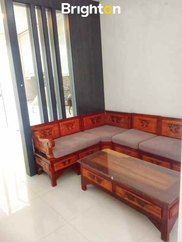 dijual rumah zimbali costa pakuwon city