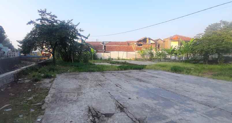 dijual tanah ahmad yani