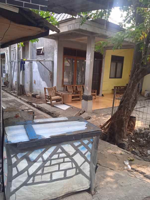 dijual tanah di bawah standar