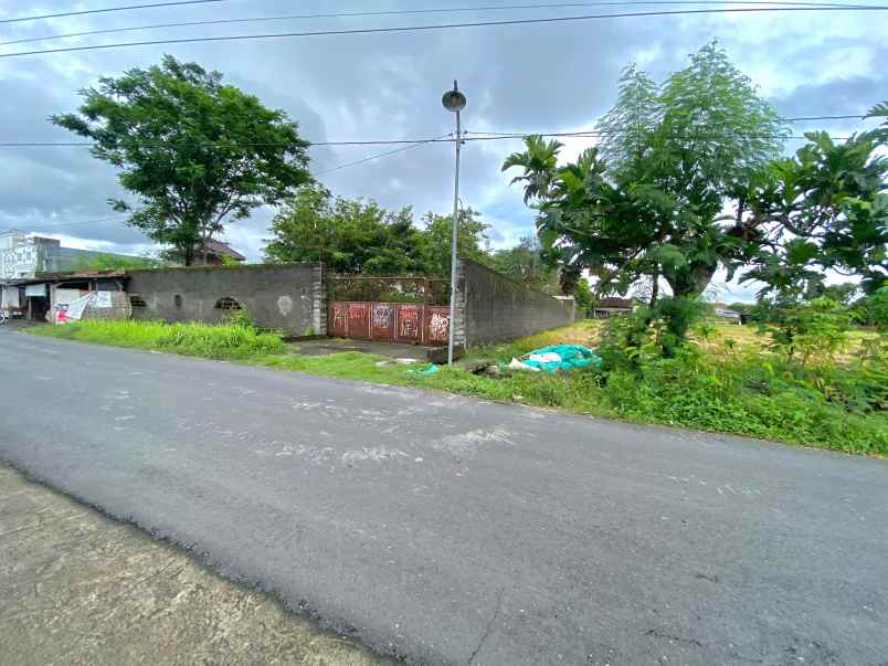 dijual tanah jalan godean km 7