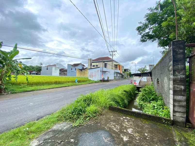 dijual tanah jalan godean km 7