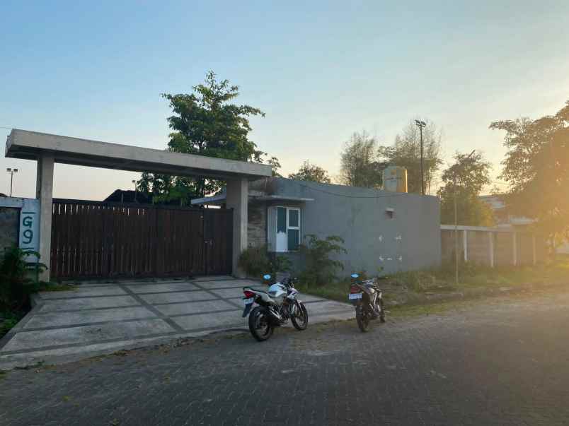 dijual tanah jalan permata juanda