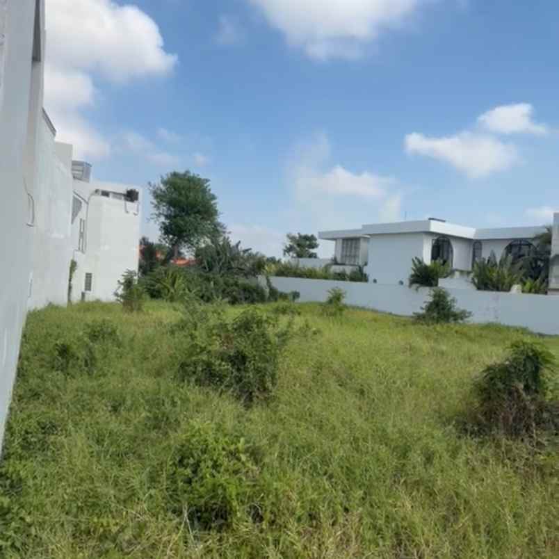 dijual tanah jl sahadewa