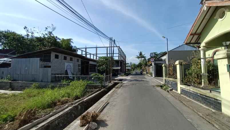 dijual tanah jl semeru 102 104 ngabean