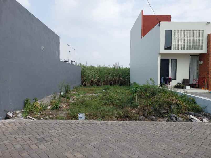 dijual tanah kavling lokasi istana bandara