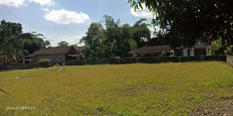 dijual tanah kokosan kec prambanan