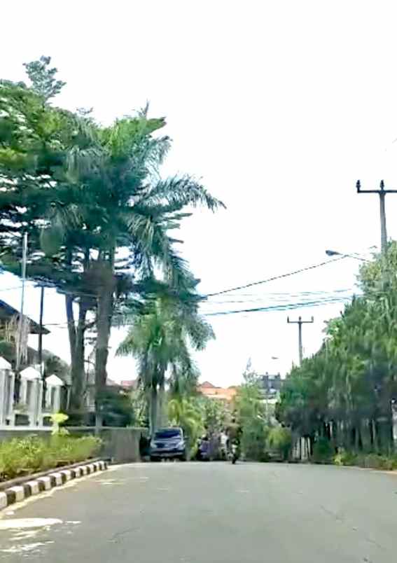 dijual tanah komplek parahyangan permai