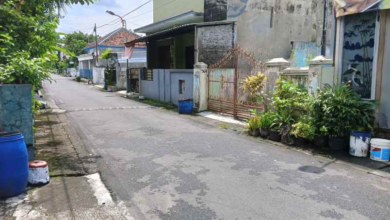 dijual tanah lamper tengah
