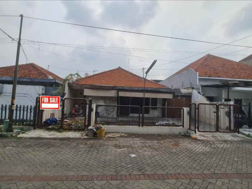 dijual tanah manyar tirtomoyo