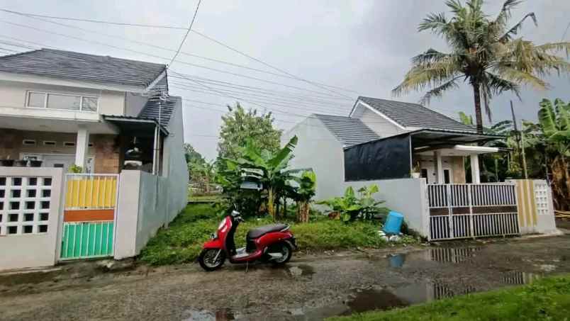 dijual tanah seyegan sleman