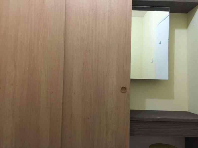 dijual unit 2 kamar furnish green pramuka city
